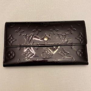 Louis Vuitton patent leather purple monogram wallet